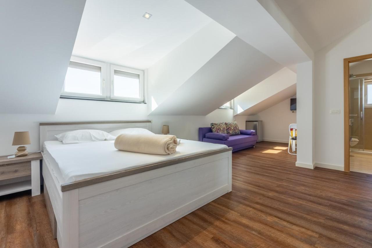 Rimac Apartment And Rooms Novi Vinodolski Exterior foto